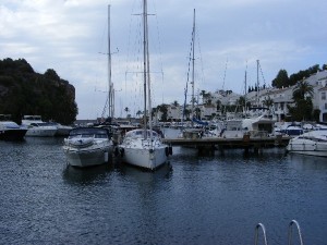 Marina del Este - pretty little place with everything laid on