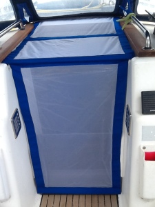 New mosquito net for the companionway